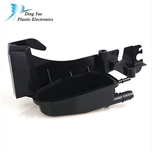 Peces de plàstic per a automòbils